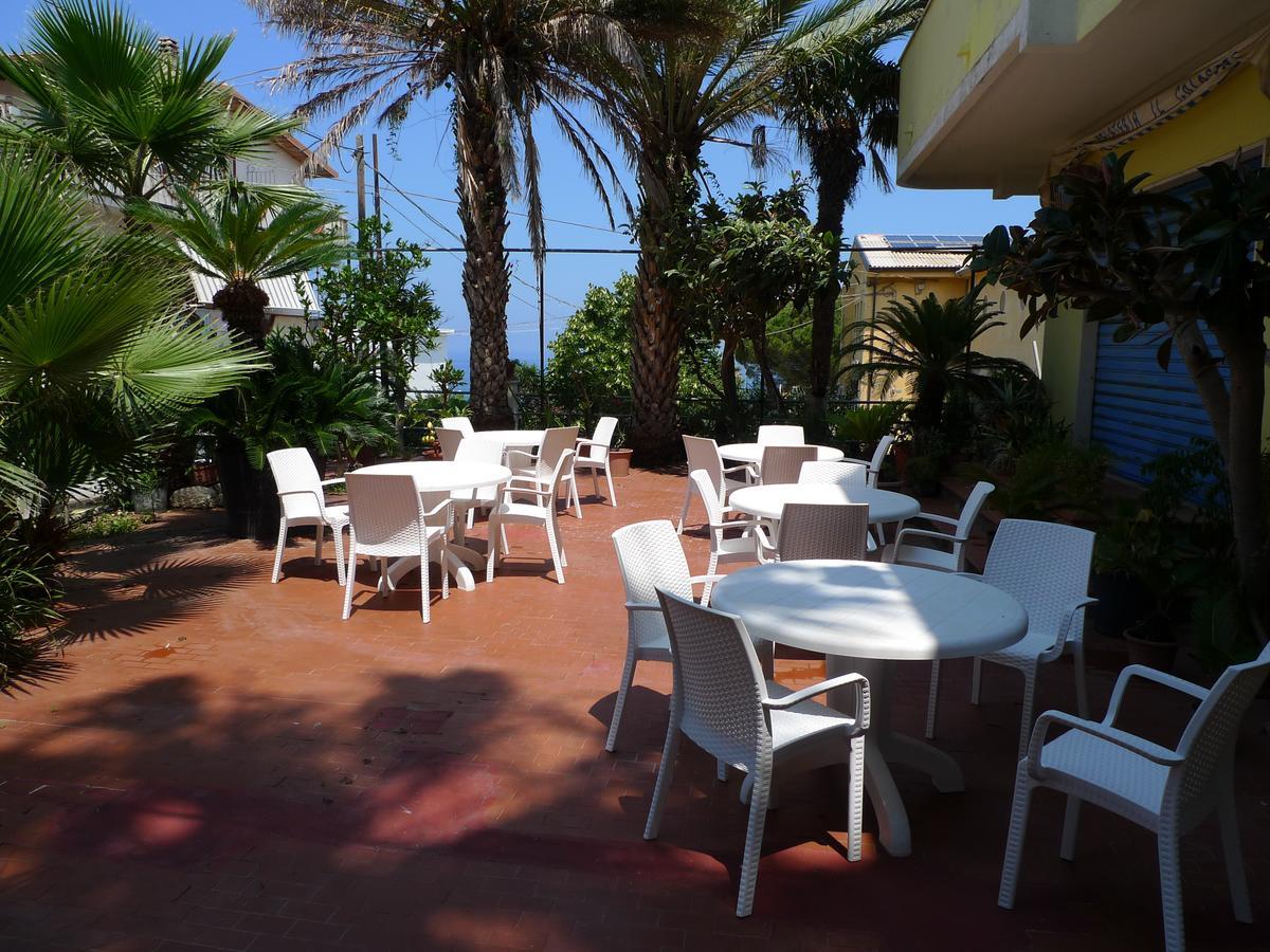 Hotel Alexander Santa Domenica  Εξωτερικό φωτογραφία