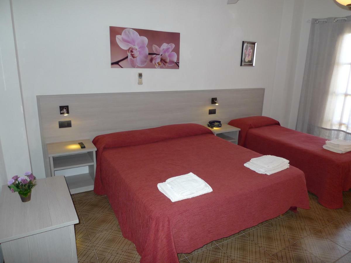 Hotel Alexander Santa Domenica  Εξωτερικό φωτογραφία